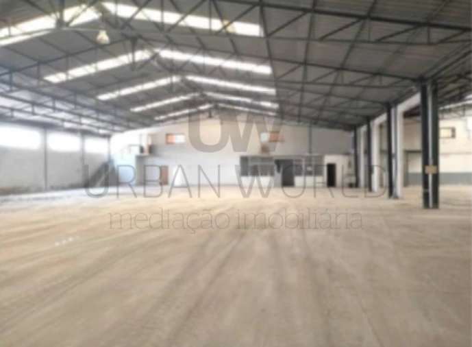 Armazém para Venda em Torres Novas (Santa Maria, Salvador e Santiago) Foto 5