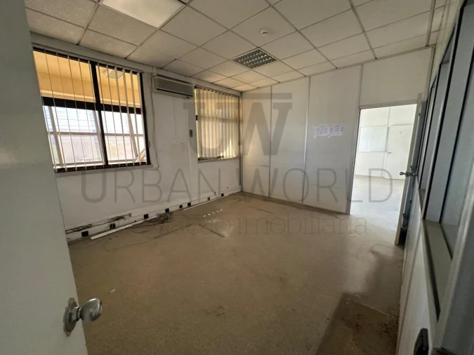 Armazém para Venda em Torres Novas (Santa Maria, Salvador e Santiago) Foto 19