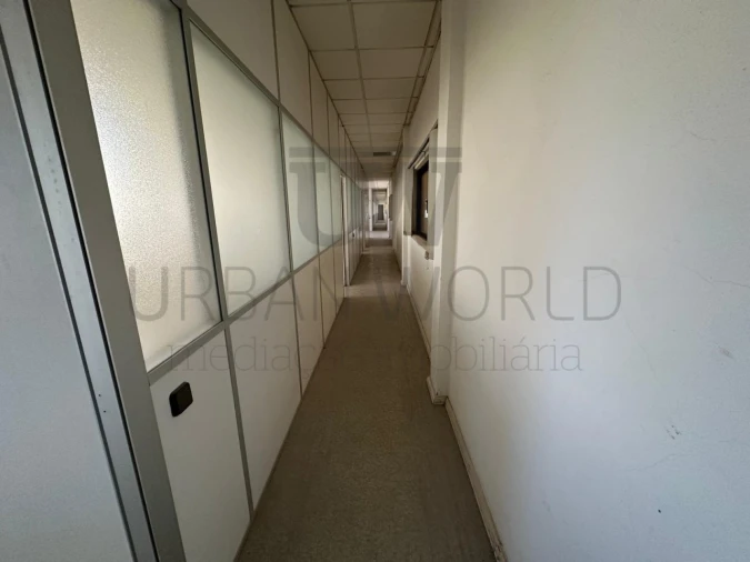 Armazém para Venda em Torres Novas (Santa Maria, Salvador e Santiago) Foto 23