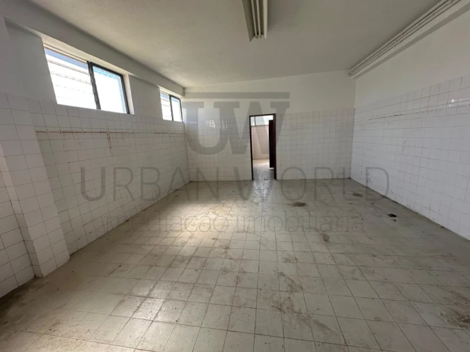 Armazém para Venda em Torres Novas (Santa Maria, Salvador e Santiago) Foto 28
