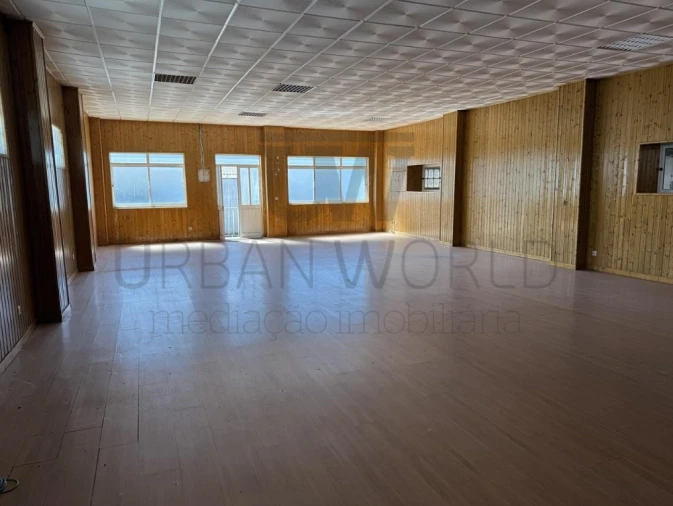 Armazém para Venda em Alcanena e Vila Moreira Foto 8