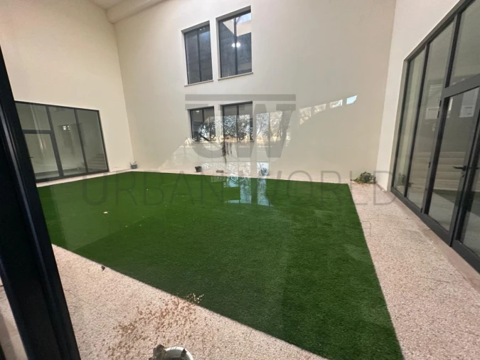 Armazém para Venda em Romeira e Várzea Foto 34