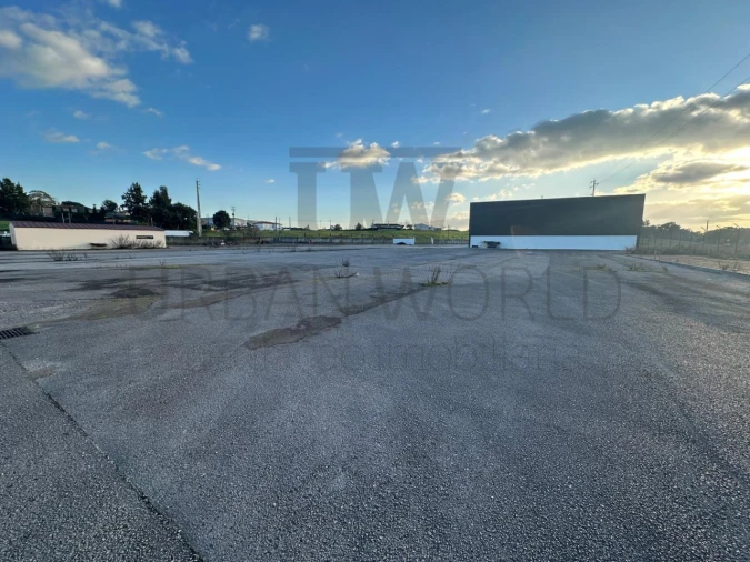 Armazém para Venda em Romeira e Várzea Foto 36