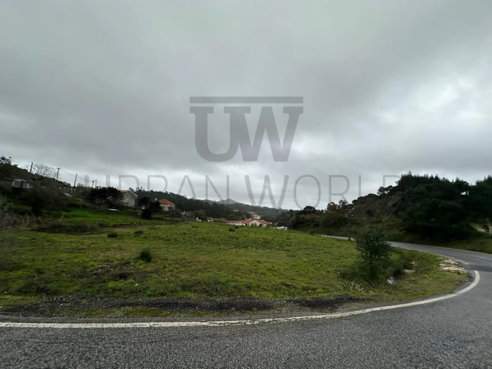 Terreno Comércio / Armazém para Venda em Lousa Foto 27