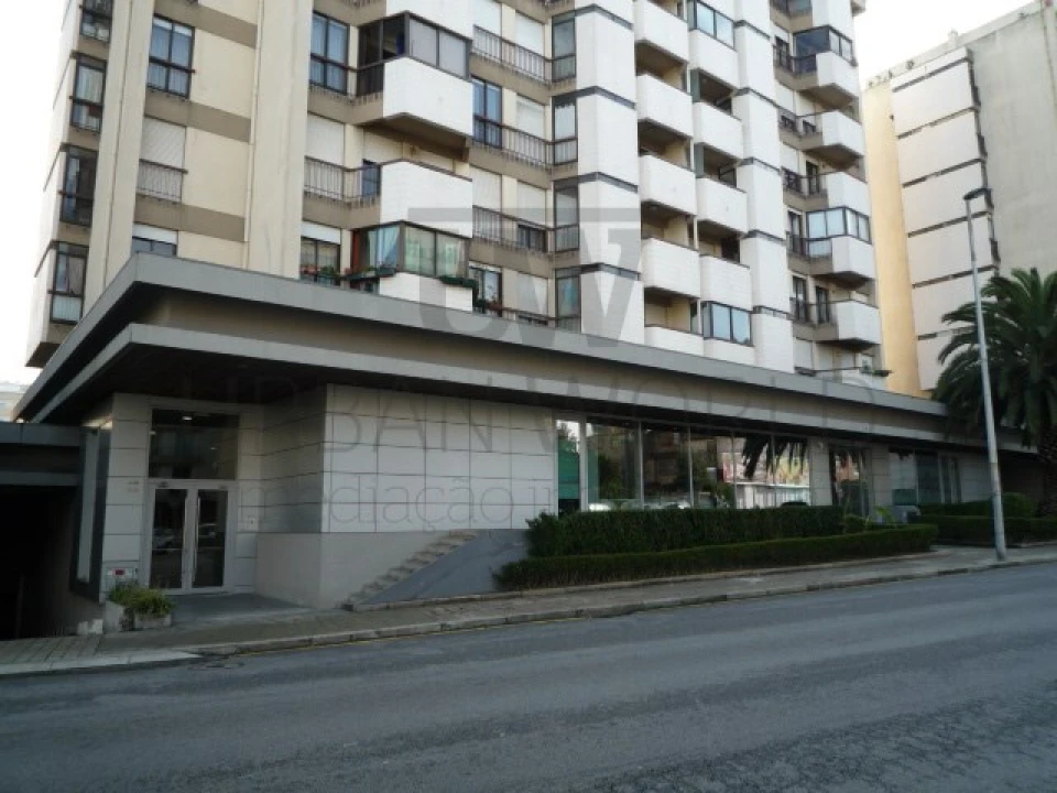 Prédio para Venda em Bonfim Foto 2