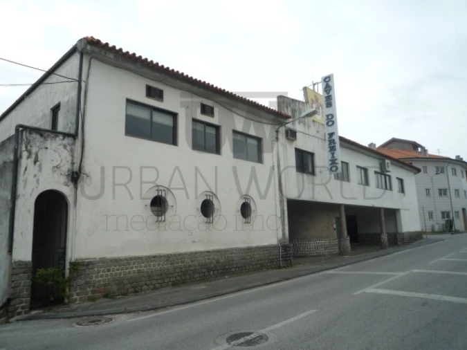 Armazém para Venda em Sangalhos