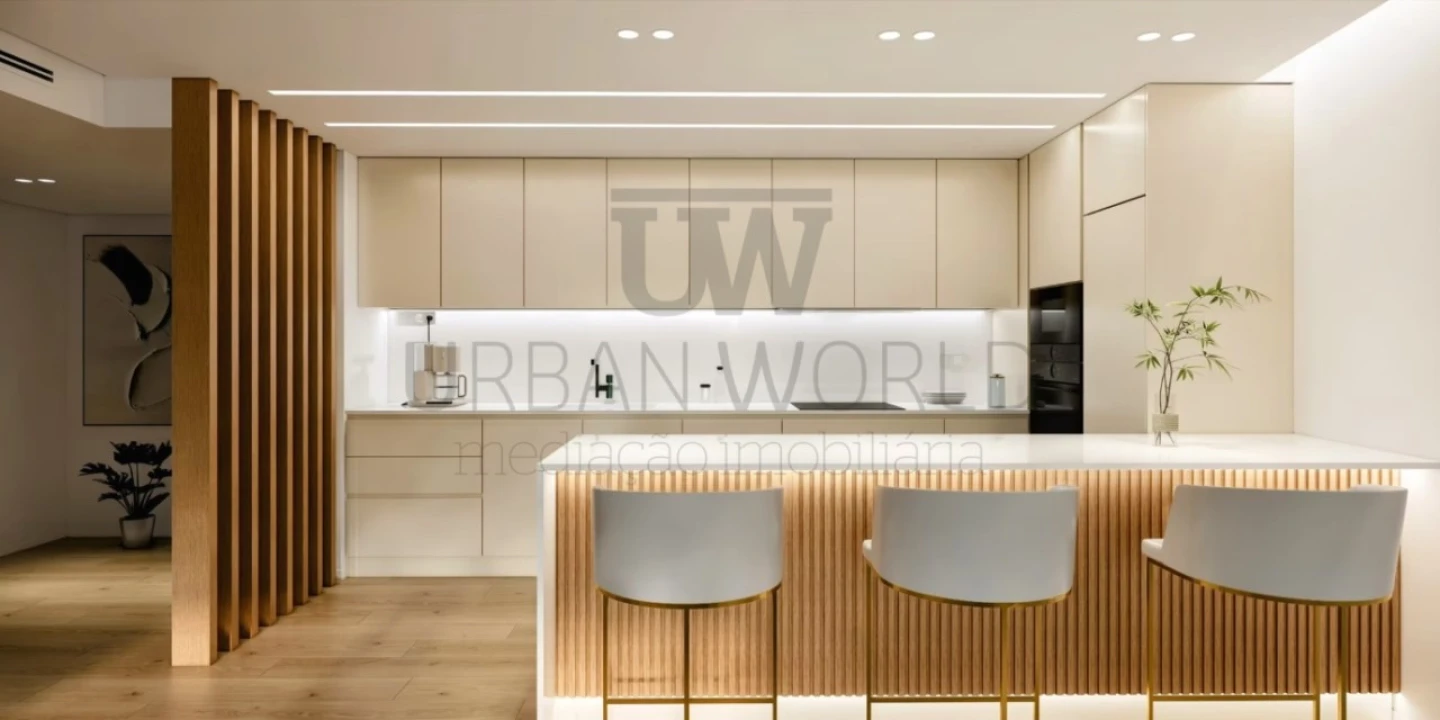 Apartamento T4 para Venda em Loures Foto 6