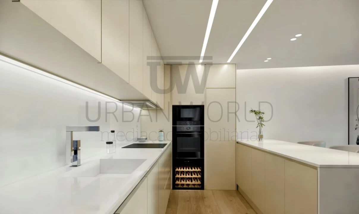 Apartamento T4 para Venda em Loures Foto 7