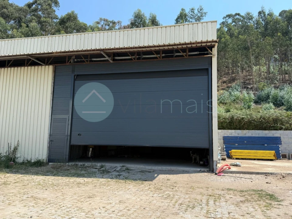 Armazém para Venda em Rebordosa Foto 6