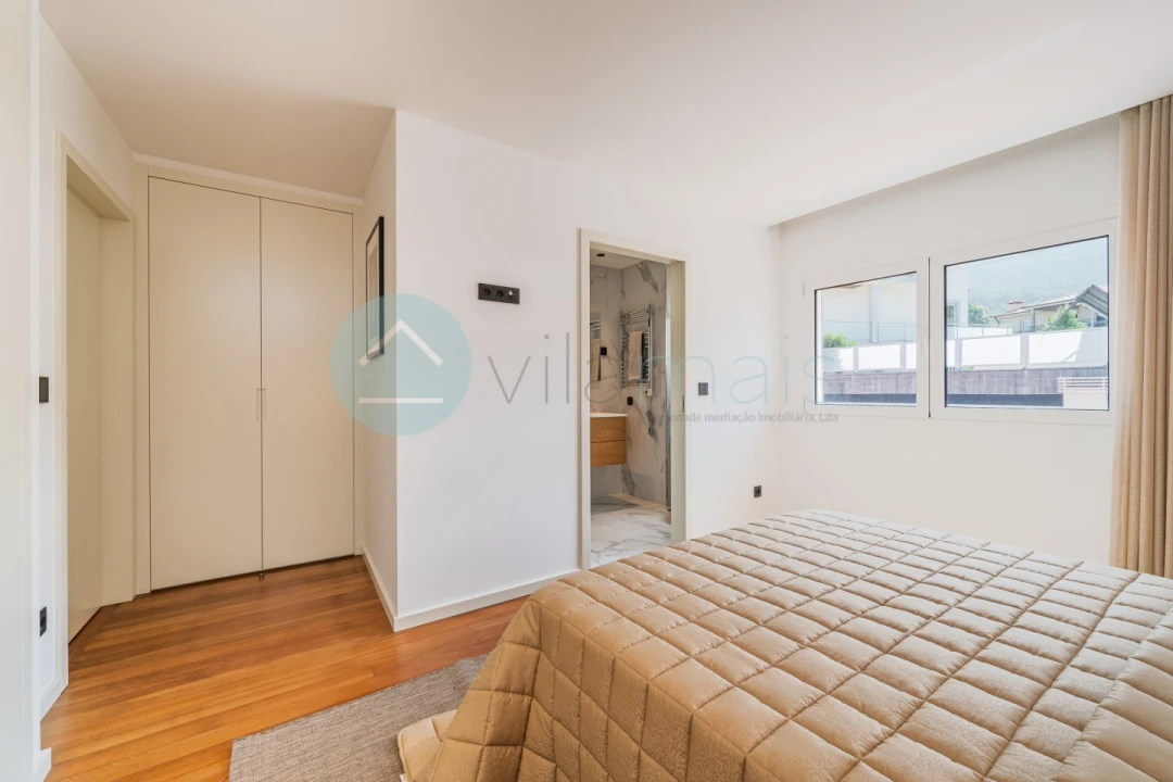 Moradia T3 para Venda em Nogueira, Fraião e Lamaçães Foto 23