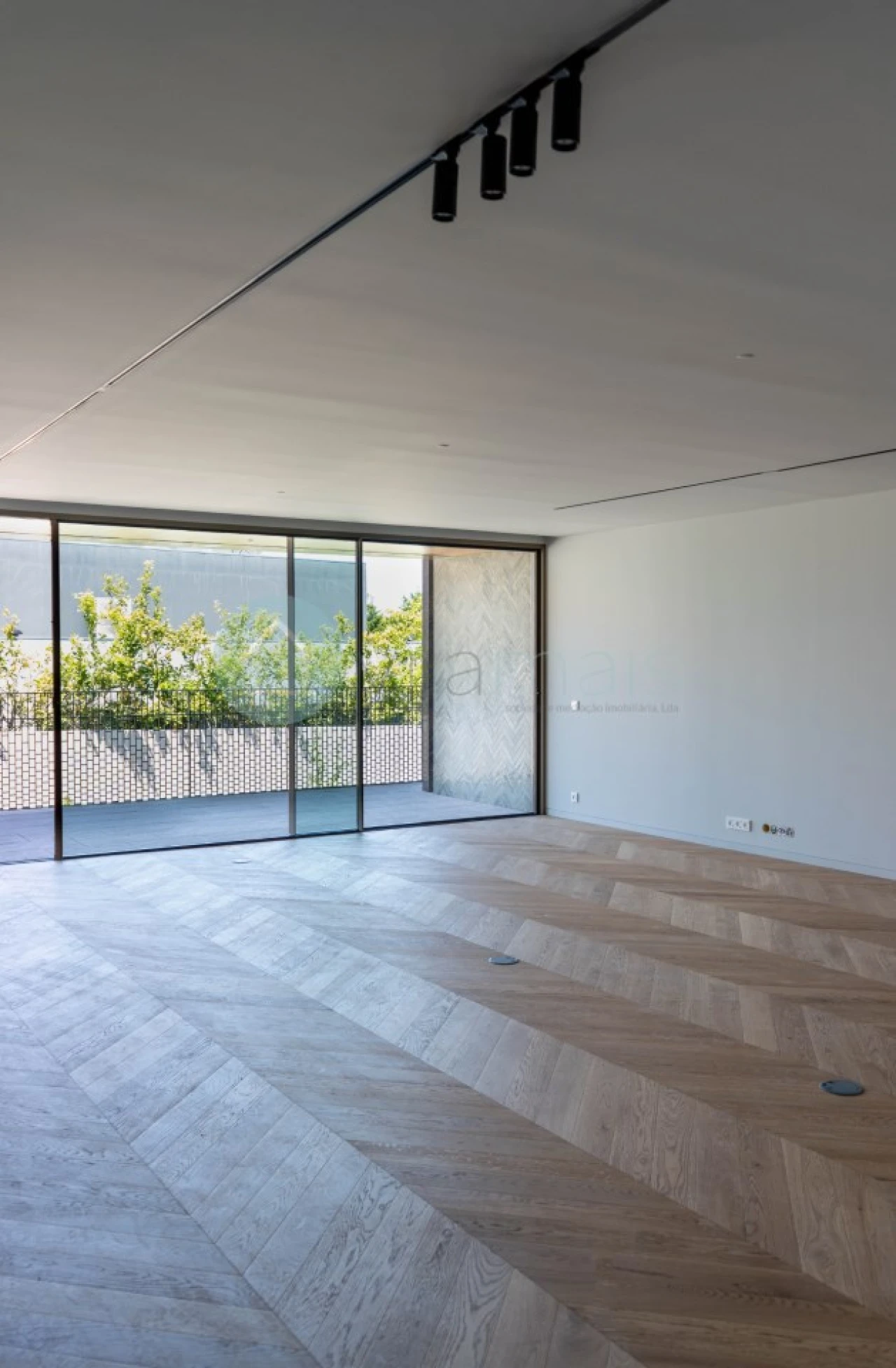 Apartamento T3 para Venda em Aldoar, Foz do Douro e Nevogilde Foto 25