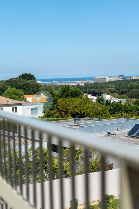 Apartamento T3 para Venda em Aldoar, Foz do Douro e Nevogilde