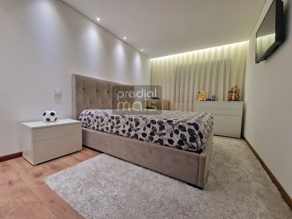 Apartamento T3 para Venda em Vila Nova de Famalicão e Calendário Foto 8