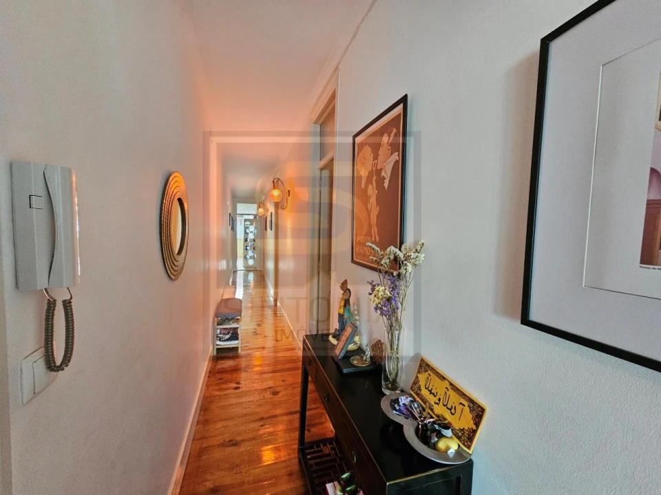 Apartamento T4 para Venda em Arroios Foto 6