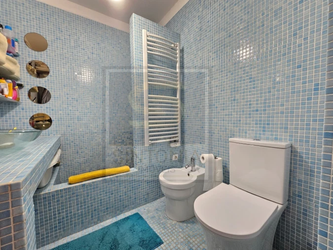 Apartamento T4 para Venda em Arroios Foto 11