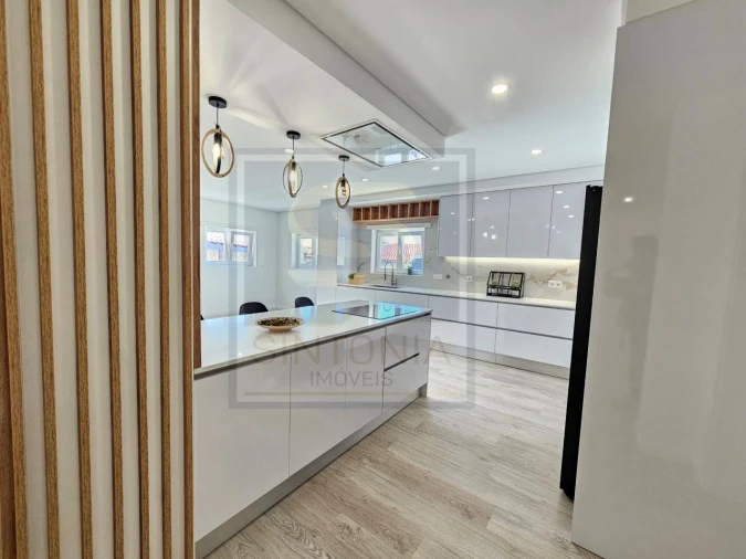 Moradia T5 para Venda em Ericeira Foto 27