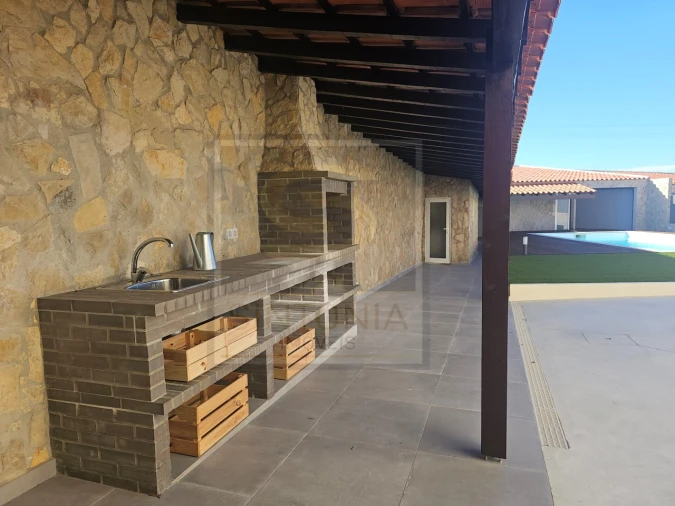 Moradia T5 para Venda em Ericeira Foto 34