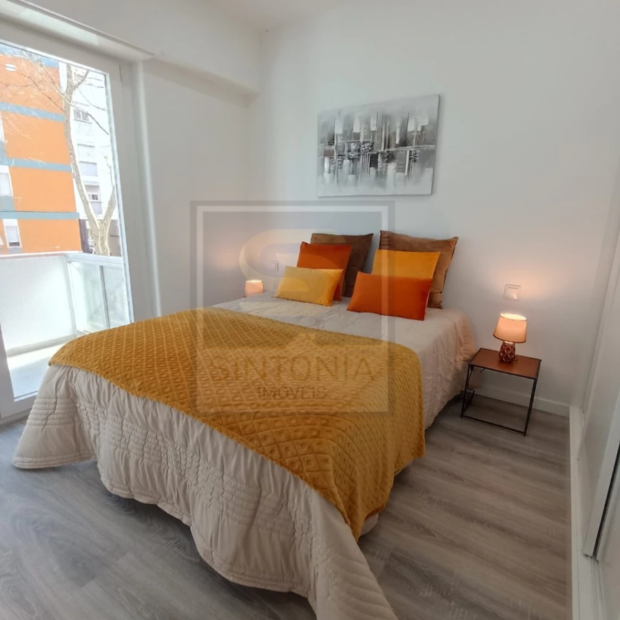 Apartamento T3 para Venda em Benfica Foto 13