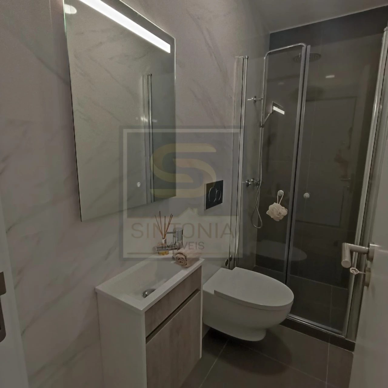 Apartamento T3 para Venda em São Vicente Foto 7