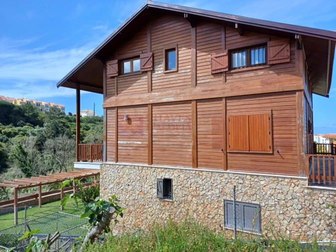 Moradia T4 para Arrendamento em Ericeira