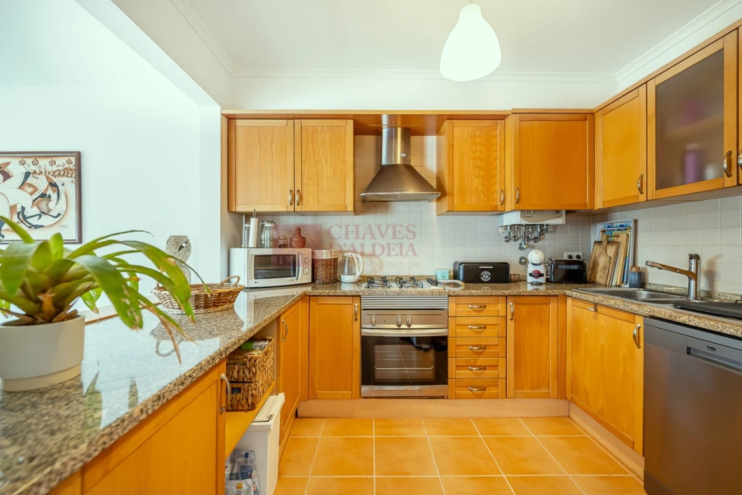 Apartamento T2 para Venda em Encarnação Foto 7