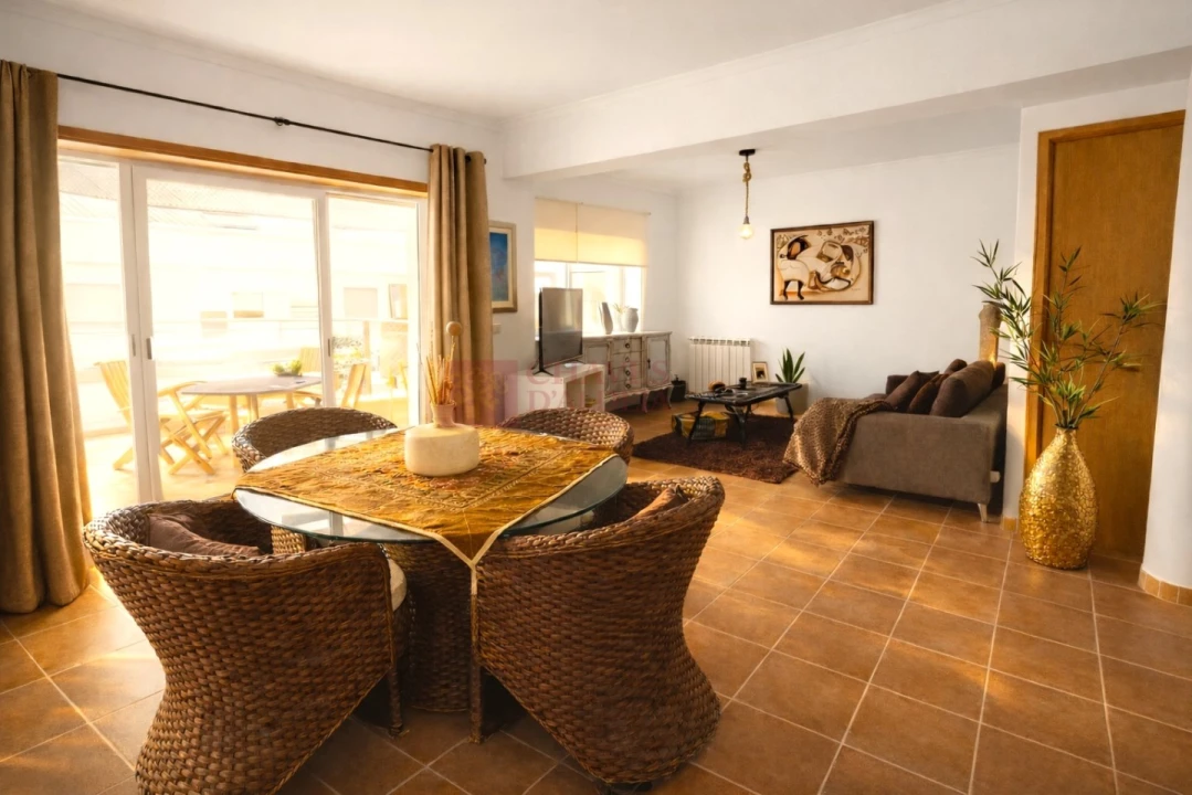 Apartamento T2 para Venda em Encarnação Foto 10