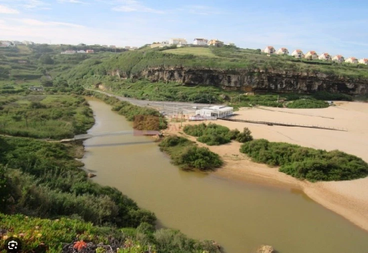 Apartamento T2 para Venda em Encarnação Foto 26