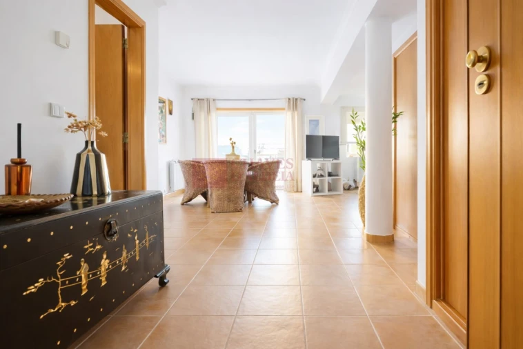 Apartamento T2 para Venda em Encarnação Foto 8