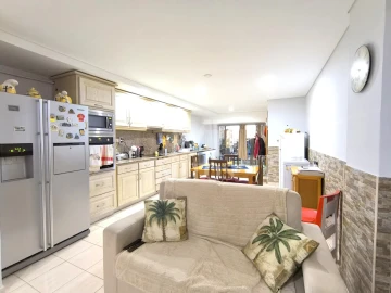 Moradia T4 para Venda em Santa Maria Maior e Monserrate e Meadela