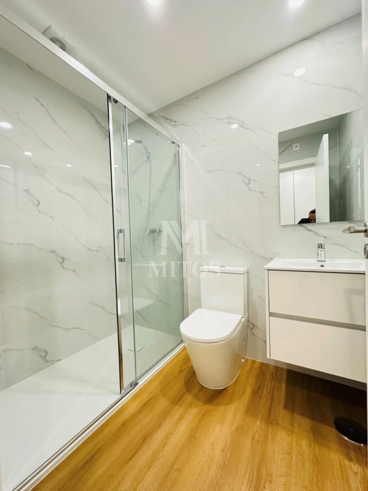 Apartamento T2 para Arrendamento em Santa Marta de Portuzelo Foto 6