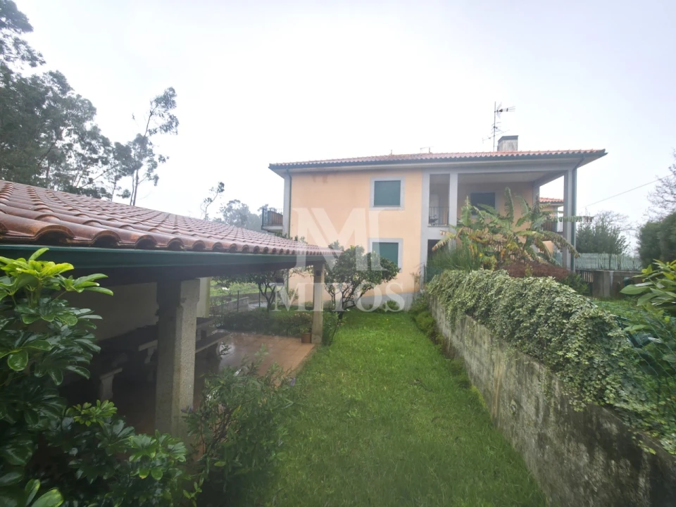 Moradia T3 para Venda em Campos e Vila Meã Foto 1