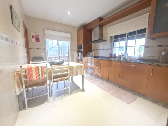 Moradia T3 para Venda em Campos e Vila Meã Foto 3