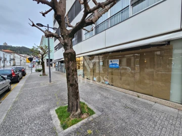 Loja para Venda em Santa Maria Maior e Monserrate e Meadela
