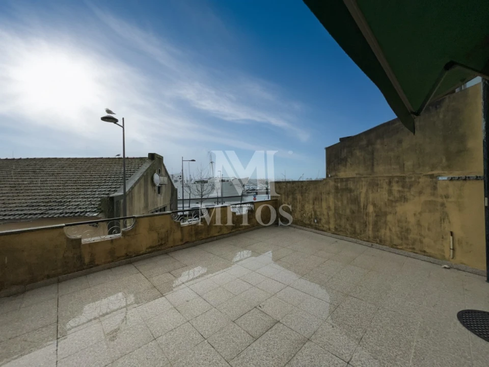 Apartamento T1 para Arrendamento em Santa Maria Maior e Monserrate e Meadela Foto 5