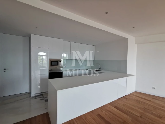 Apartamento T2 para Arrendamento em Santa Maria Maior e Monserrate e Meadela Foto 1