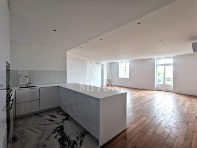 Apartamento T2 para Arrendamento em Santa Maria Maior e Monserrate e Meadela Foto 3