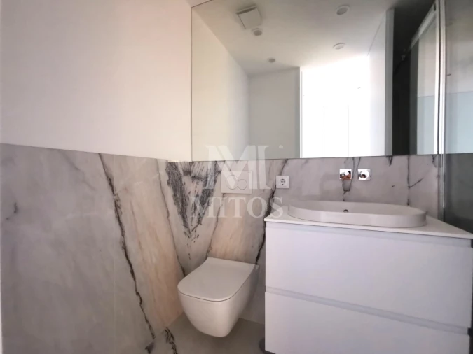 Apartamento T2 para Arrendamento em Santa Maria Maior e Monserrate e Meadela Foto 8