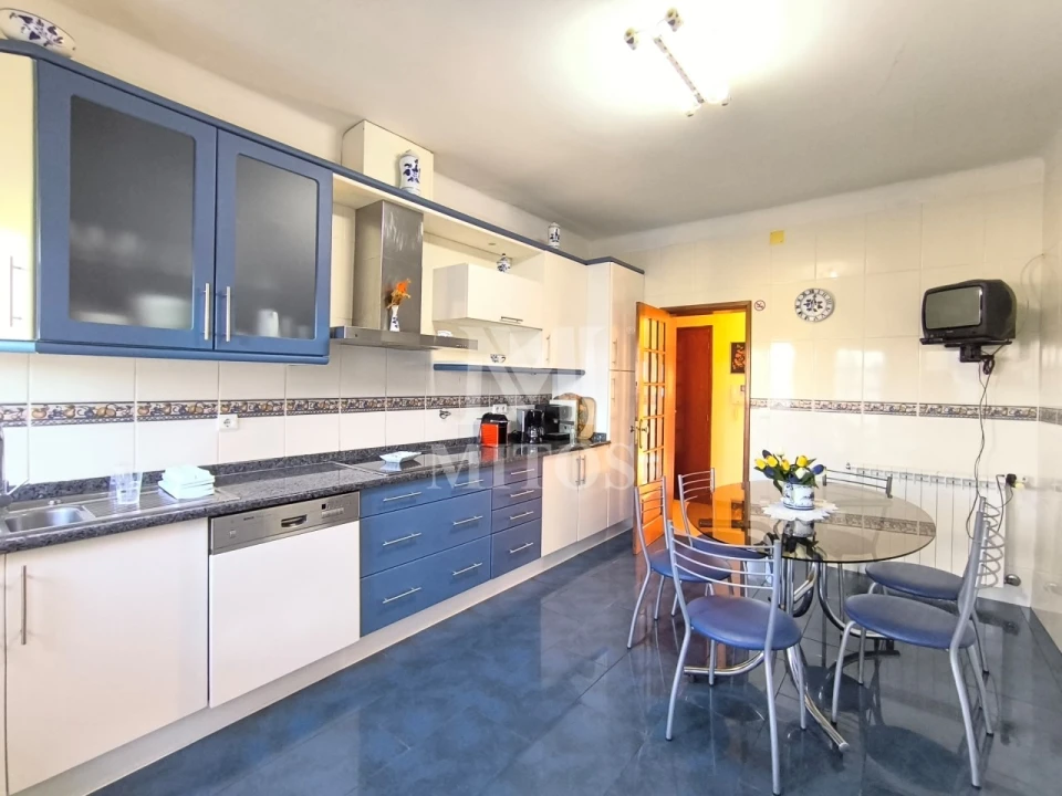 Moradia T7 para Venda em Santa Maria Maior e Monserrate e Meadela Foto 5