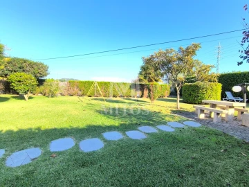 Moradia T7 para Venda em Santa Maria Maior e Monserrate e Meadela