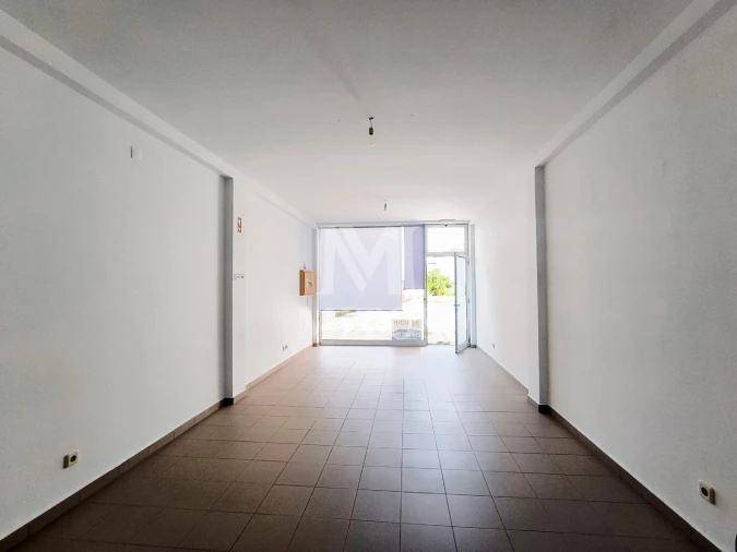 Loja para Arrendamento em Barroselas e Carvoeiro Foto 8