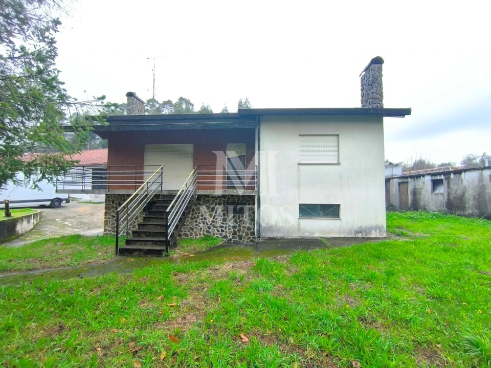 Armazém para Venda em Durrães e Tregosa Foto 13