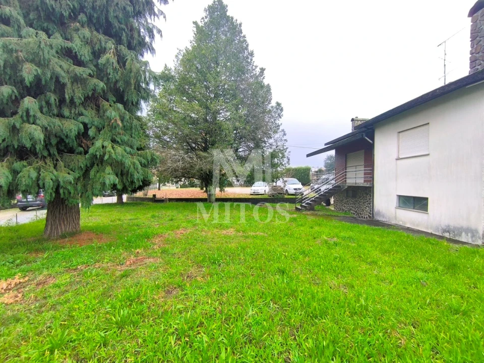 Armazém para Venda em Durrães e Tregosa Foto 14