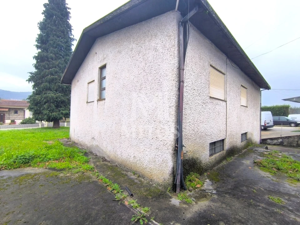 Armazém para Venda em Durrães e Tregosa Foto 15