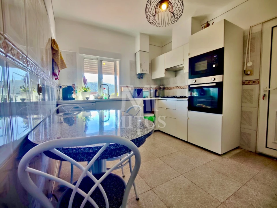 Moradia T3 para Venda em Covas Foto 2