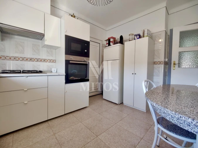 Moradia T3 para Venda em Covas Foto 3