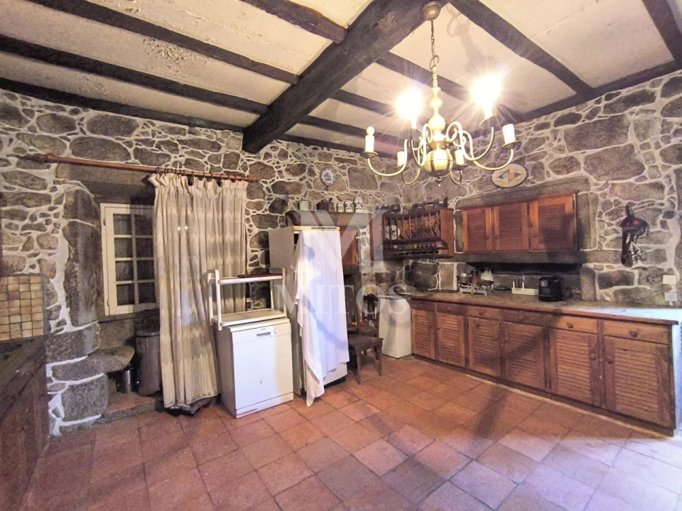 Quinta T4 para Venda em Cardielos e Serreleis Foto 25