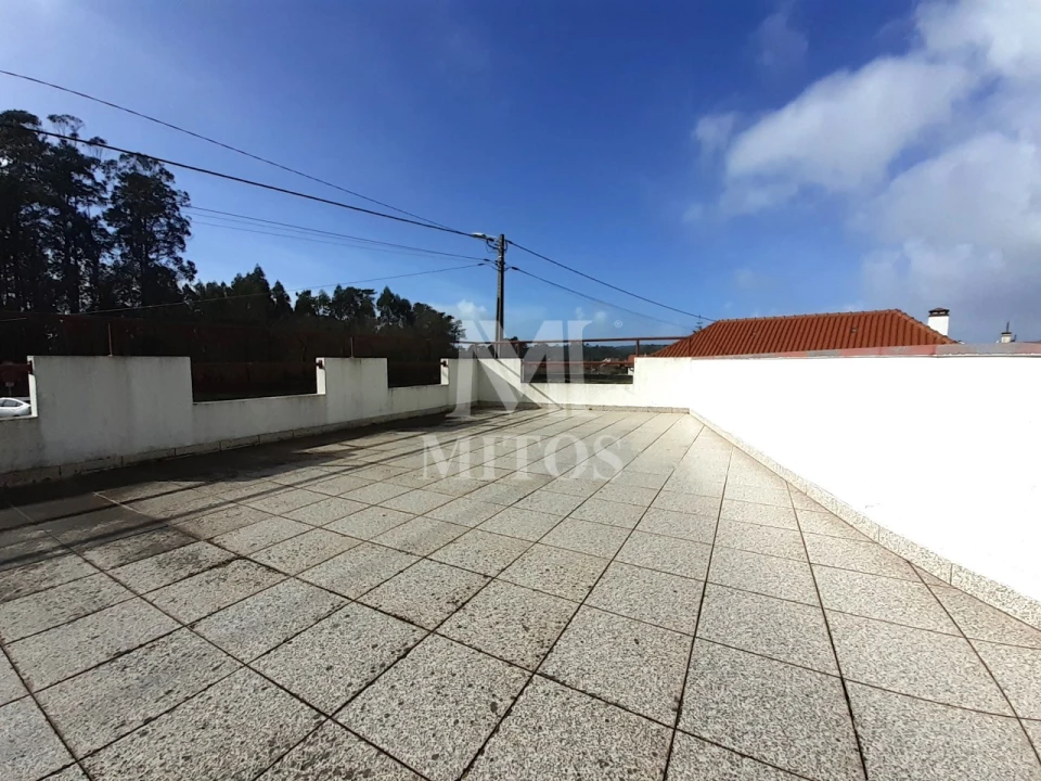 Moradia T6 para Venda em Mazarefes e Vila Fria Foto 21