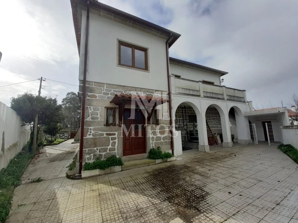 Moradia T6 para Venda em Mazarefes e Vila Fria Foto 23