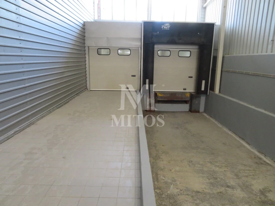 Armazém para Venda em Antas Foto 32