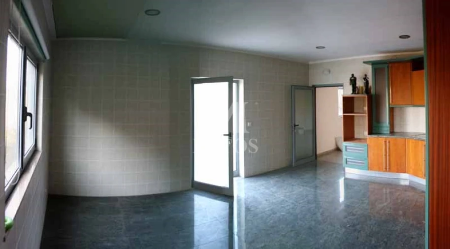 Armazém para Venda em Antas Foto 4